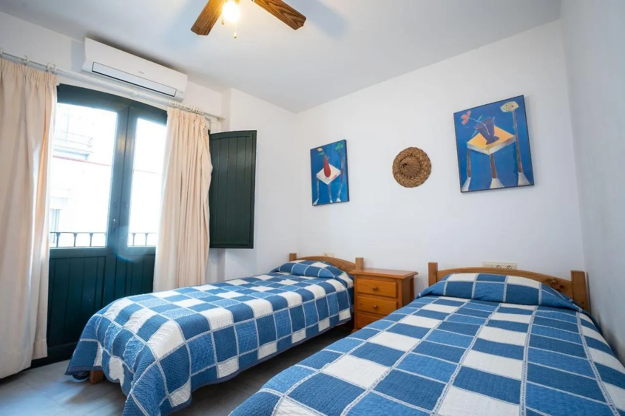 شقة Balcon De Europa 4 Menyber نيرخا
